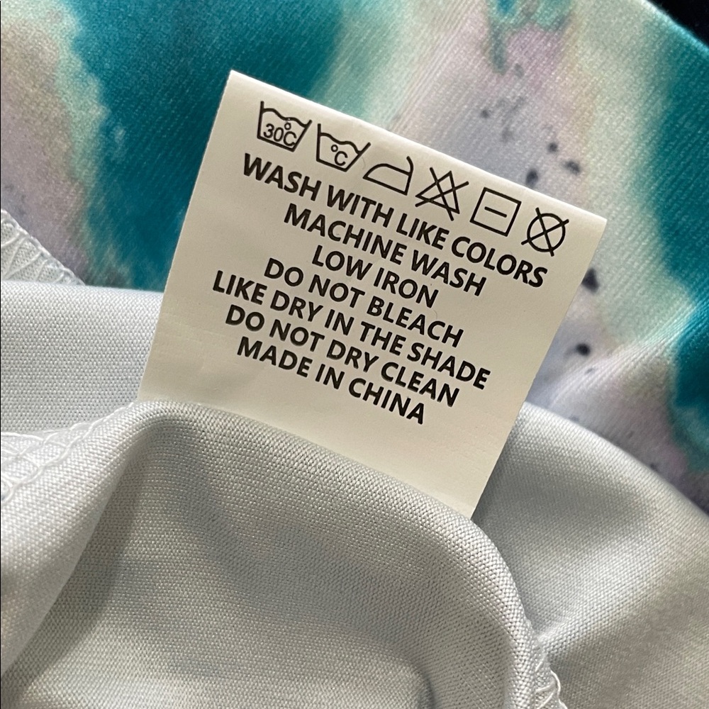 Tie-Dye Heart Long Sleeve Shirt - Picture 6 of 6